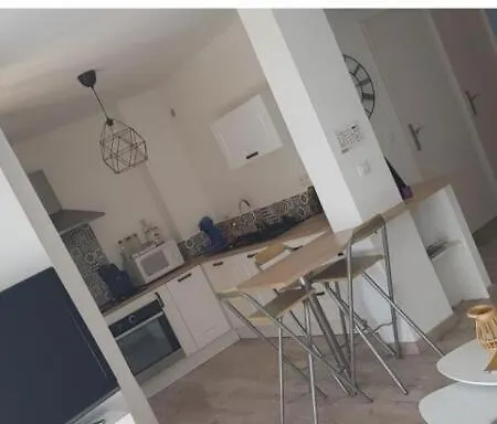 Apartment Dans La Citee Des Papes Avignon