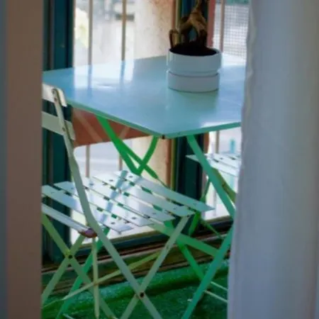 Apartment Dans La Citee Des Papes